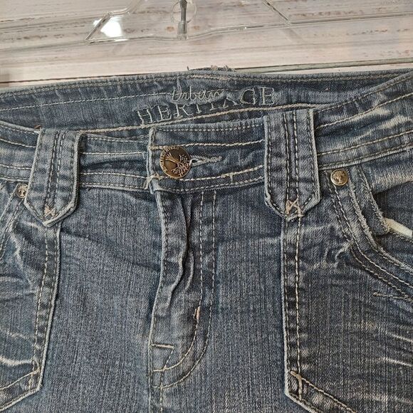 Urban Heritage Jeans Women Size 11 Bootcut Stretchy - Picture 5 of 13